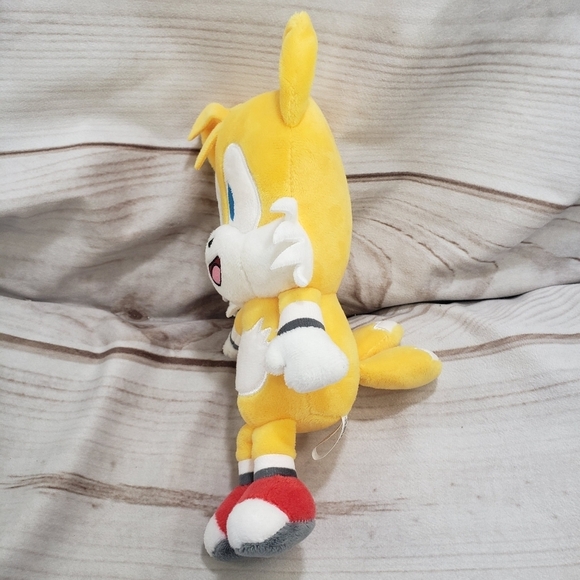Kidrobot Phunny Sonic The Hedgehog Tails Yellow Plush Stuffed Toy 9 Inch 2021 - Picture 4 of 9